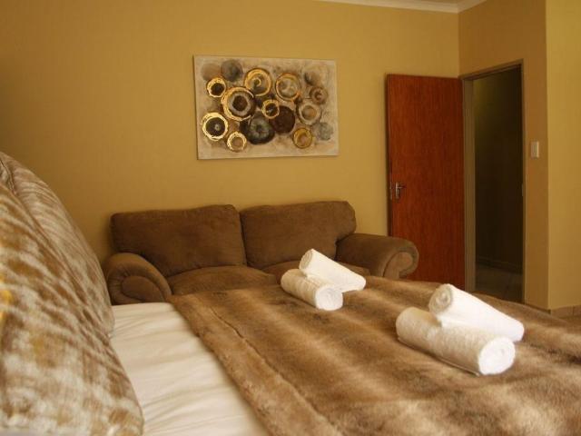 6 Bedroom House For Sale in Graskop