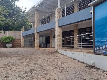 6 Bedroom House For Sale in Grootbrakhoogte