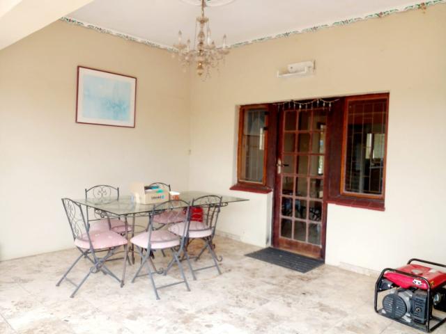 6 Bedroom House For Sale in Escombe