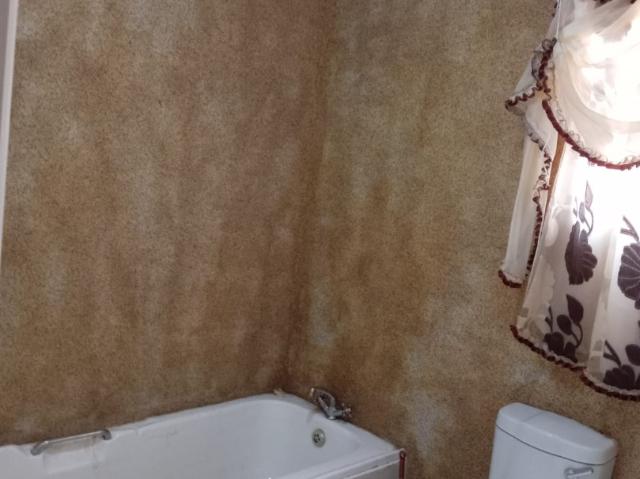 6 Bedroom House For Sale in Evaton West