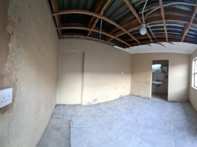 6 Bedroom House For Sale in Kempton Park Ext 1