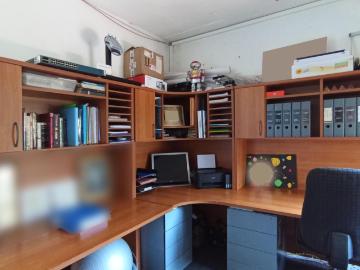 6 Bedroom House For Sale in Morningside