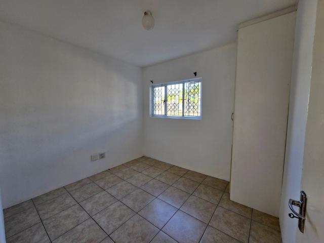 6 Bedroom House For Sale in Malvern