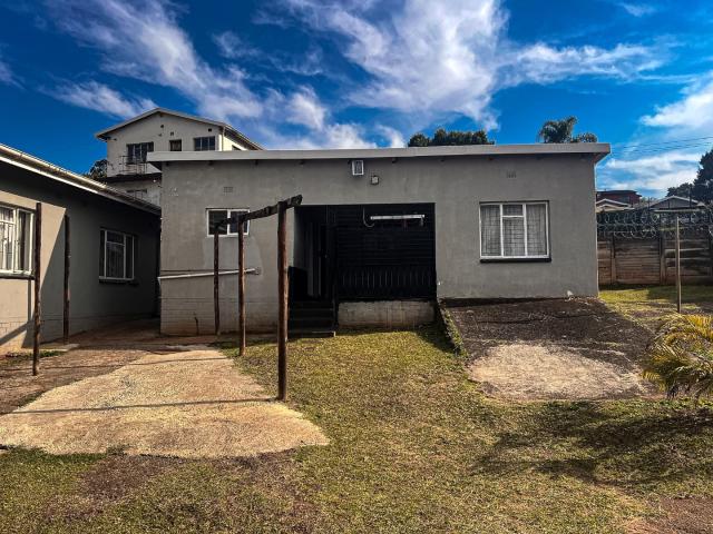 6 Bedroom House For Sale in Northdale