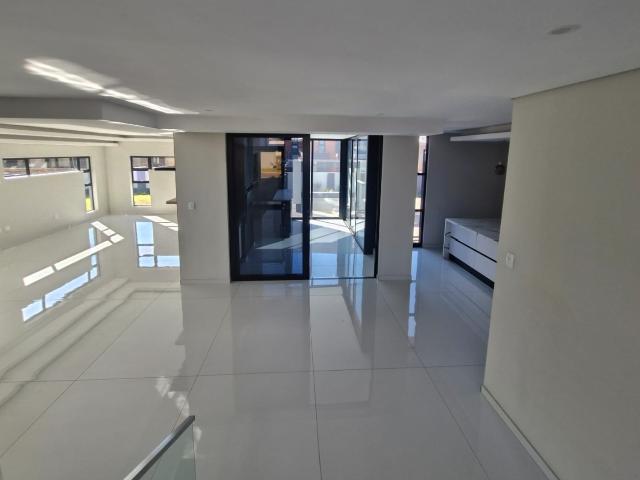 6 Bedroom House For Sale in Six Fountains Residential Estate