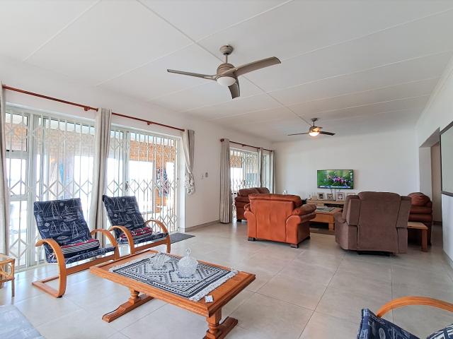 6 Bedroom House For Sale in St Michaels On Sea