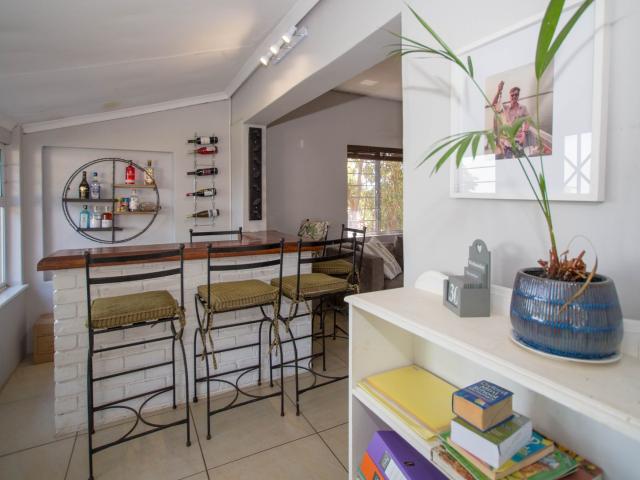6 Bedroom House For Sale in Park Hill
