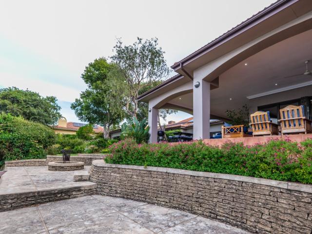 6 Bedroom House For Sale in Pecanwood Estate
