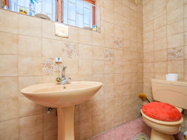 6 Bedroom House For Sale in Reservoir Hills