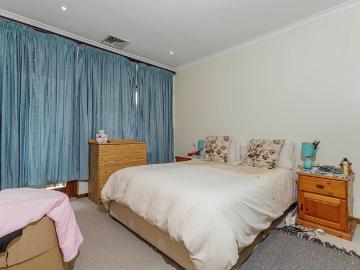6 Bedroom House For Sale in Westville
