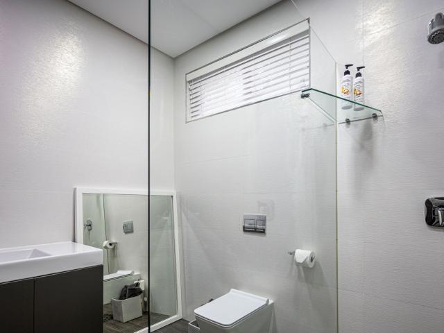 6 Bedroom House For Sale in Umhlanga Ridge