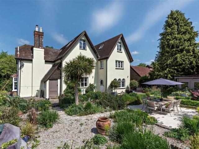 6 Bedroom House Horsham West Sussex 101996085