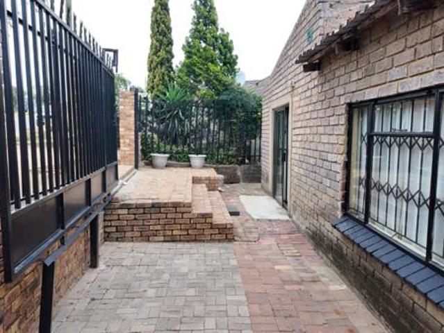 6 Bedroom House in Cosmo City