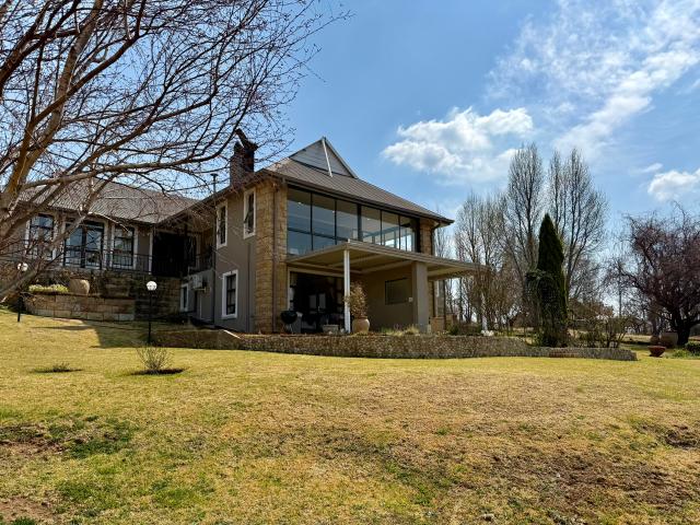 6 Bedroom House in Clarens