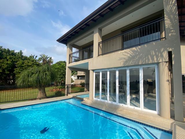 6 Bedroom House in Kloof