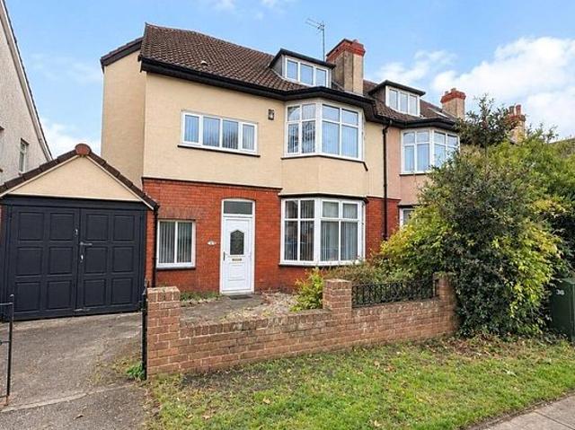 6 bedroom house in Liverpool
