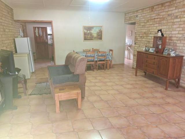 6 Bedroom House in Mookgophong Naboomspruit