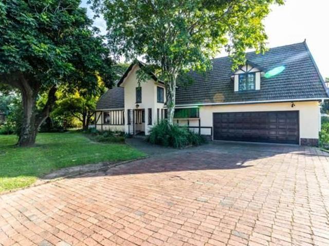 6 Bedroom House in Selborne