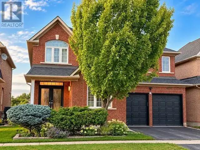 6 Bedroom House Oakville ON 105674871