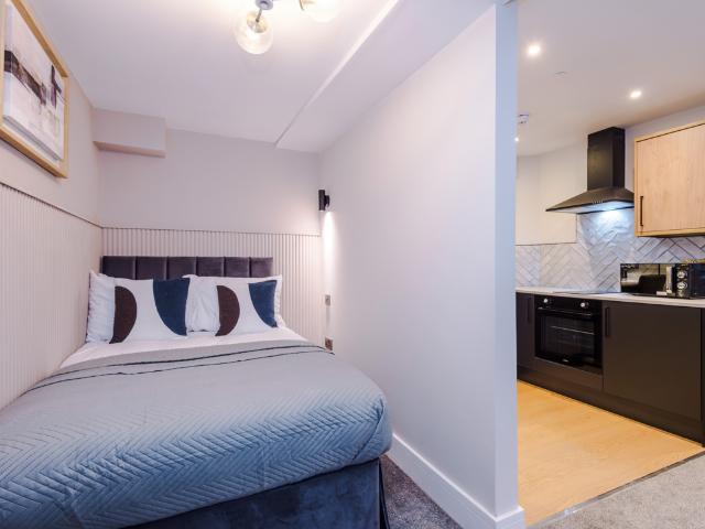 6 bedroom house of multiple occupation to rent