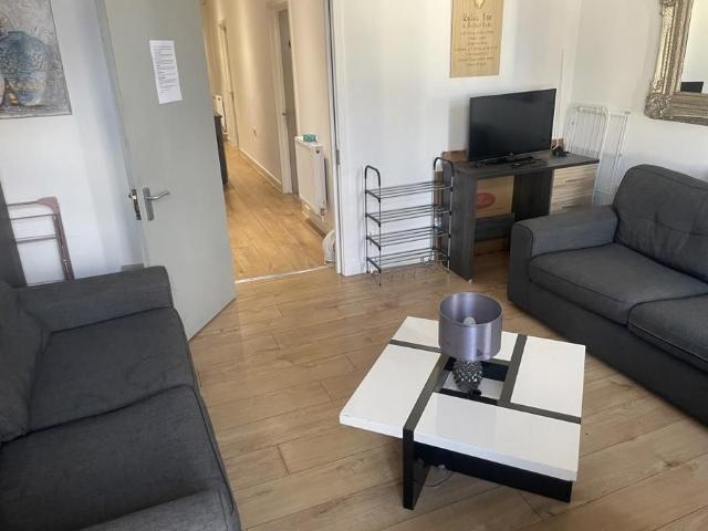 6 bedroom house of multiple occupation to rent