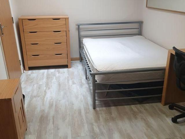 6 bedroom house of multiple occupation to rent