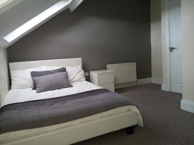 6 bedroom house of multiple occupation to rent