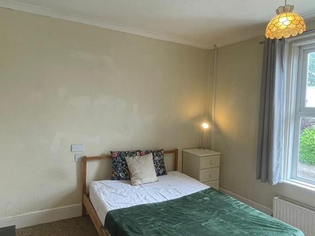 6 bedroom house of multiple occupation to rent