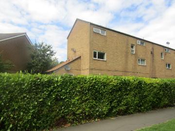 6 bedroom house of multiple occupation to rent