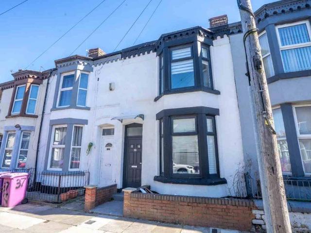 6 bedroom house of multiple occupation for sale