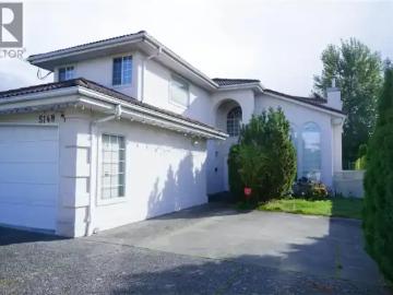 Greater Vancouver - Parking, Swimming pool