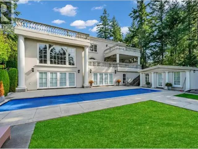6 Bedroom House West Vancouver BC 105643428