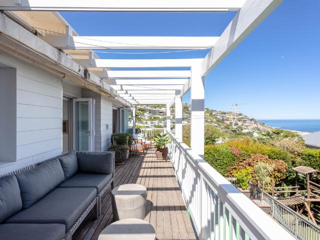6 Bedroom House To Let in Llandudno
