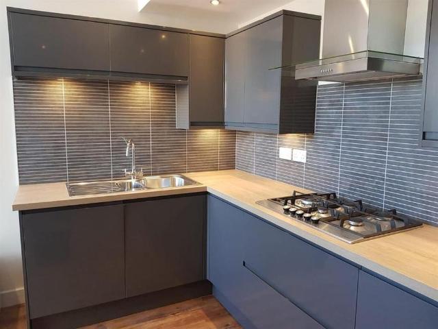 6 bedroom house to rent