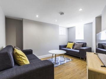6 bedroom house to rent