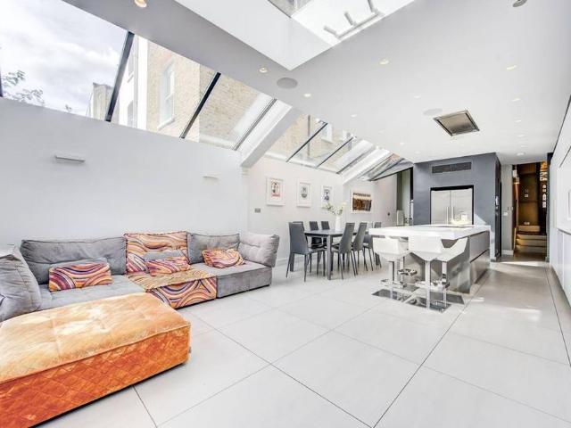 6 bedroom house to rent