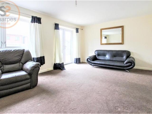 6 bedroom house to rent