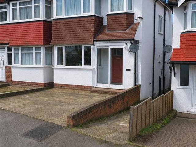 6 bedroom house to rent