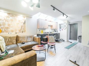 6 bedroom house to rent