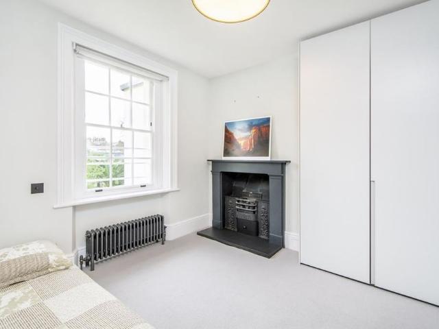 6 bedroom house to rent