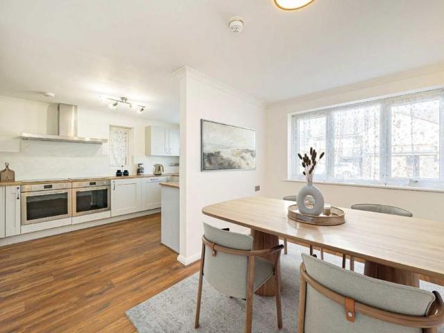 6 bedroom house to rent