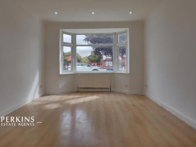 6 bedroom house to rent