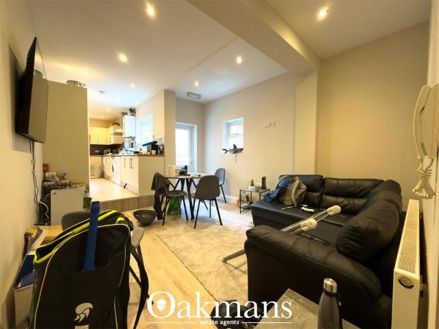 6 bedroom house to rent
