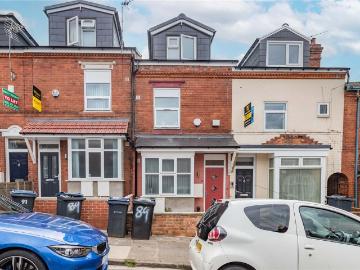 6 bedroom house to rent