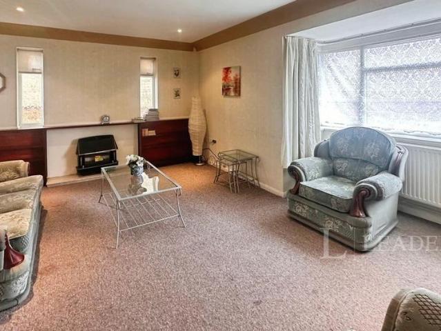 6 bedroom house to rent