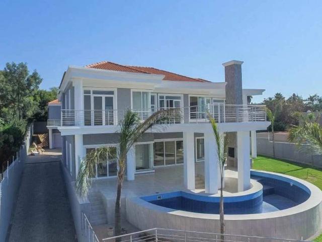 6 Bedroom House to Rent in Waterkloof Ridge