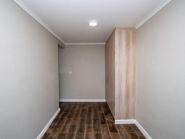 6 Bedroom House To Rent in Welgemoed
