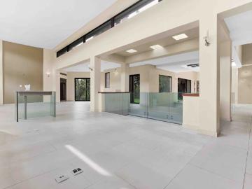 6 Bedroom House To Rent in Atholl