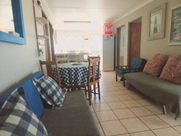 6 Bedroom House To Rent in Hartenbos Central