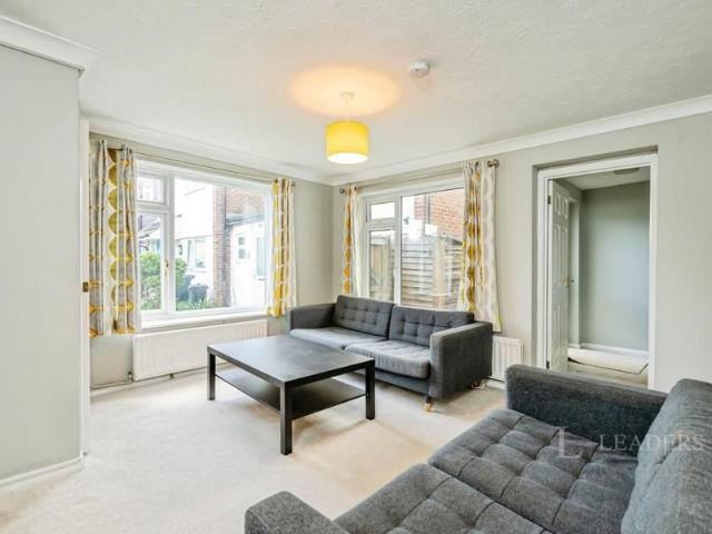 6 bedroom house to rent Lime Close, Chichester, West Sussex, PO19